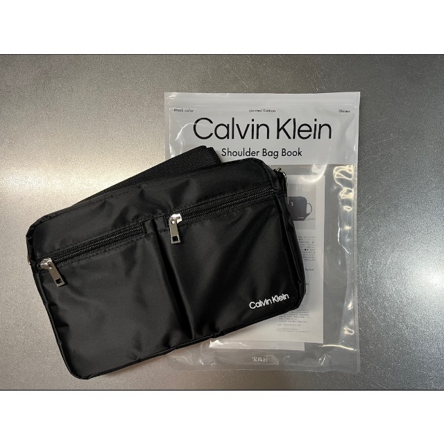 防弾少年団(BTS)(ボウダンショウネンダン)のCalvin Klein ショルダーバッグ エンタメ/ホビーのタレントグッズ(アイドルグッズ)の商品写真