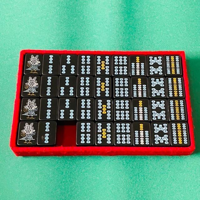 Amazon.co.jp: キングバード 最高級 麻雀牌 オールブラック Amazon.co.jp: キングバード 最高級 麻雀牌 オールブラック