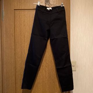 エイチアンドエム(H&M)のH&M黒パンツ　スキニーパンツ　(スキニーパンツ)