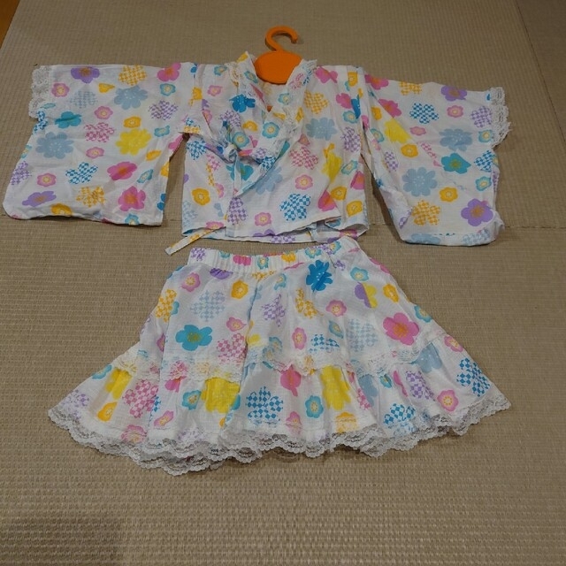 西松屋(ニシマツヤ)のセパレート浴衣ドレス　95サイズ キッズ/ベビー/マタニティのキッズ服女の子用(90cm~)(甚平/浴衣)の商品写真