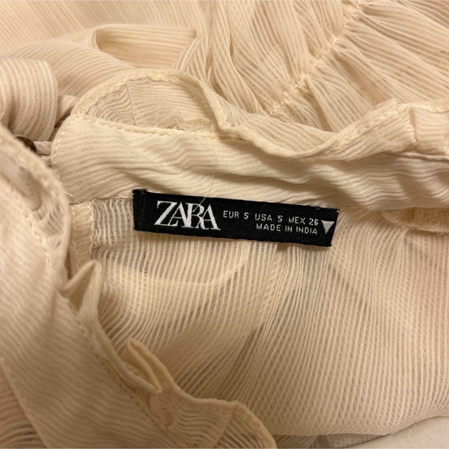 ZARA(ザラ)のzara  ブラウス　シアーブラウス レディースのトップス(シャツ/ブラウス(長袖/七分))の商品写真