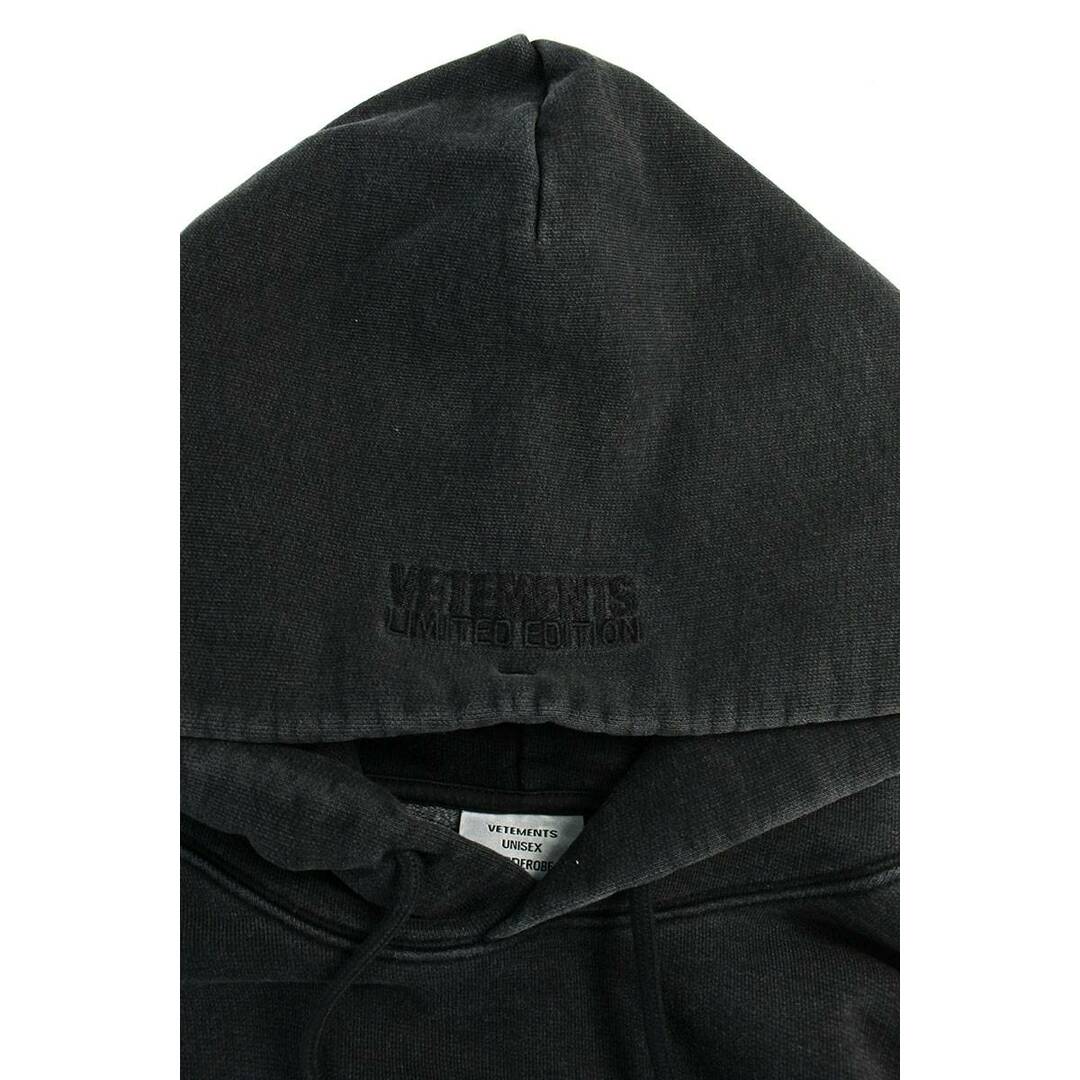 【新品未使用】VETEMENTS ヴェトモン　パーカー　黒　L-XL相当