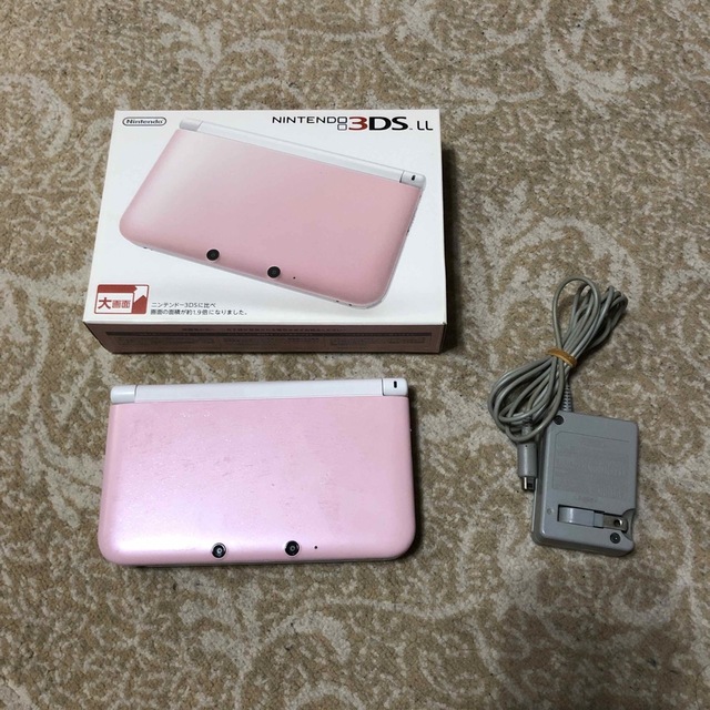 ニンテンドー3DSLL(ピンク×ホワイト)