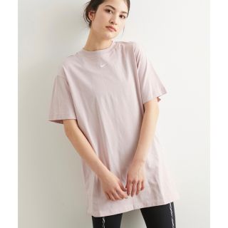 ナイキ(NIKE)の美品★【NIKE】ナイキ スポーツウェア エッセンシャル ドレス ウィメンズ(Tシャツ(半袖/袖なし))