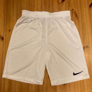 ナイキ ベージュ ショートパンツ(メンズ)の通販 72点 | NIKEのメンズを ...