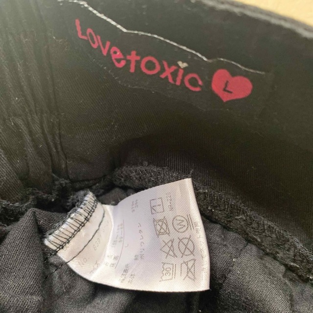 lovetoxic(ラブトキシック)の【美品】LOVETOXIC 短パン 黒 L キッズ/ベビー/マタニティのキッズ服女の子用(90cm~)(パンツ/スパッツ)の商品写真