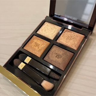 トムフォードビューティ(TOM FORD BEAUTY)のトム フォード ビューティ アイ カラー クォード　04A サスピション(アイシャドウ)