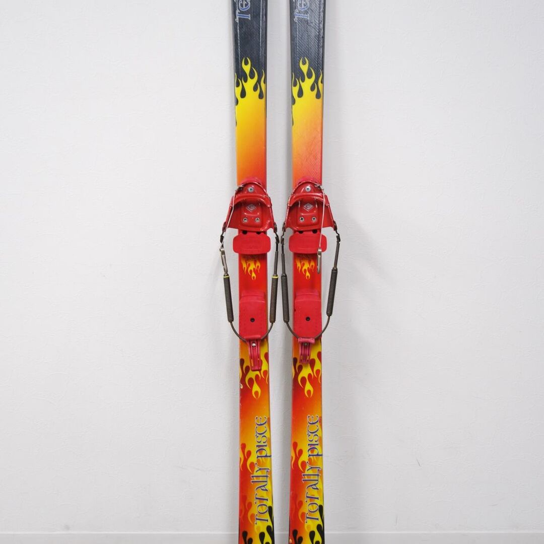 ケーツー K2 テレマーク スキー TOTALLY PISCE 180cm センター 64mm ビンディング Rottefella Carve 登山 アウトドア 重量実測:2150g(ビンディング含む1本) ケーツー K2 テレマーク スキー TOTALLY PISCE 180cm センター 64mm ビンディング Rottefella Carve 登山 アウトドア 重量実測:2150g(ビンディング含む1本)