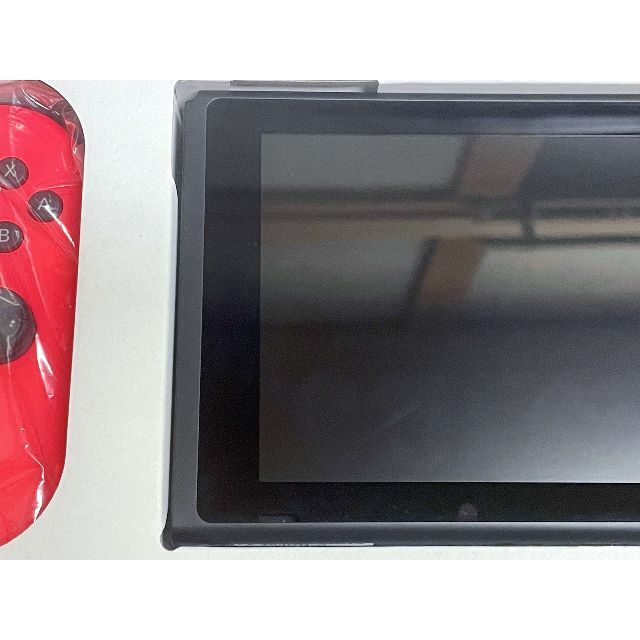 超美品 新型 NINTENDO 任天堂 スイッチ Switch ブルーレッド エンタメ/ホビーのゲームソフト/ゲーム機本体(家庭用ゲーム機本体)の商品写真