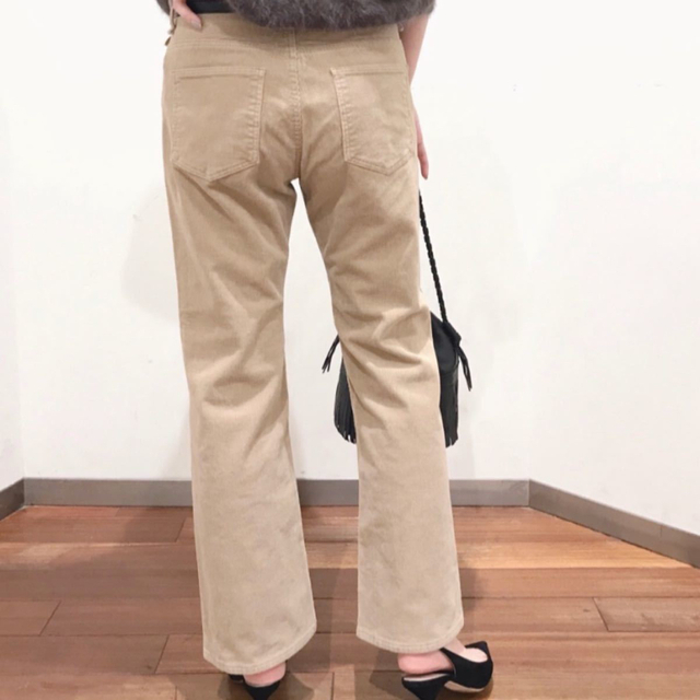 upper hights(アッパーハイツ)の◎IENA別注◎ UPPER HIGHTS  コーデュロイパンツ　ベージュ　24 レディースのパンツ(デニム/ジーンズ)の商品写真