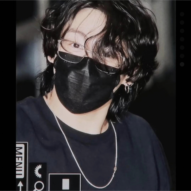 BTS JUNGKOOKジョングク 着用 tuewid ネックレス BTS JUNGKOOKジョングク 着用 tuewid ネックレス