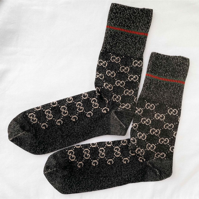 Gucci - GUCCI GG グッチ 靴下 ソックス ライン入り 箱付きの通販 by