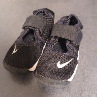 ナイキ(NIKE)の【値下げ】ナイキ　エアリフト　13cm(サンダル)