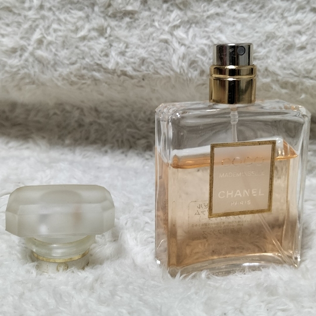 CHANEL(シャネル)のCHANEL　シャネル　香水　ココマドモアゼル　35ml コスメ/美容の香水(香水(女性用))の商品写真