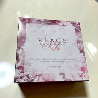 ヴィアージュ(VIAGE)のVIAGE   チェリーレッド　Lサイズ(ブラ)