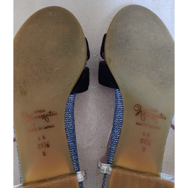 GINZA Kanematsu(ギンザカネマツ)の極美品 銀座かねまつ サンダル ネイビー シルバー ローヒール 最終価格 レディースの靴/シューズ(サンダル)の商品写真