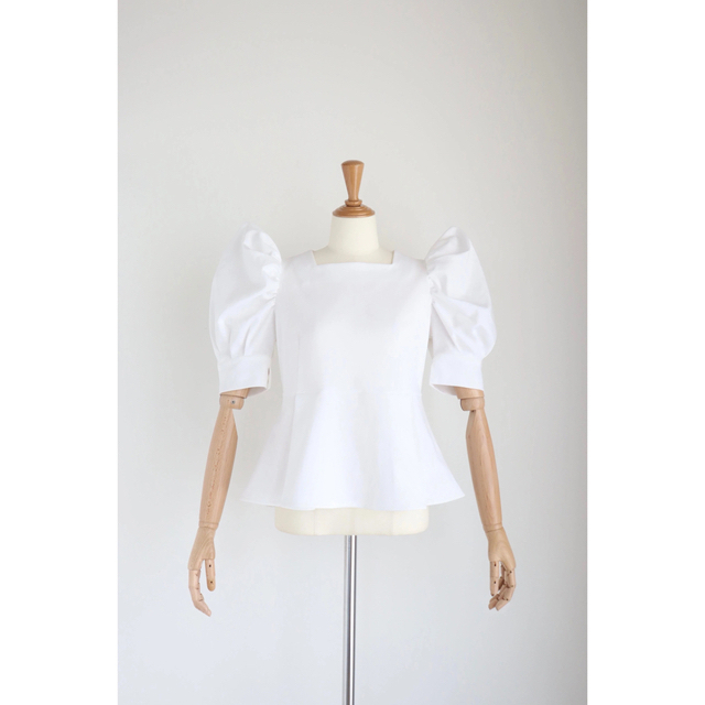 girlish ガーリッシュ クリオネカットソー 完売品-