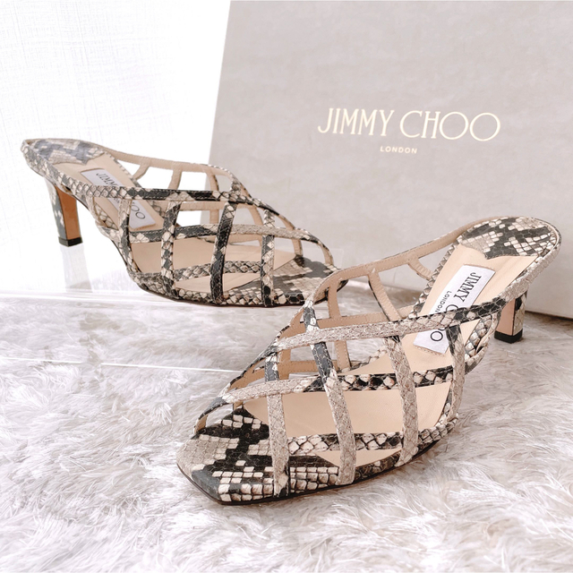 買激安 JIMMY CHOO ジミーチュウ スクエアトゥ フラットサンダル 極美