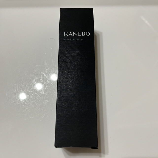 KANEBO カネボウ  オン　スキンエッセンスV 100ml