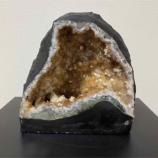 天然石 シトリンドーム 4.95kgの通販｜ラクマ