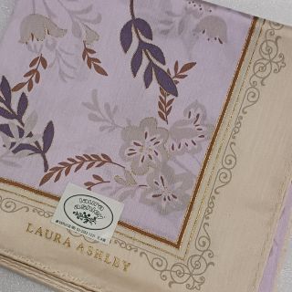 ローラアシュレイ(LAURA ASHLEY)の値下げ📌ローラアシュレイ☆大判ハンカチーフ58×58🌼(ハンカチ)