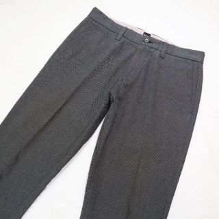 ヒューゴボス(HUGO BOSS)のヒューゴボス テーパードシルエット グレー ストレートパンツ サイズ44 M相当(スラックス)