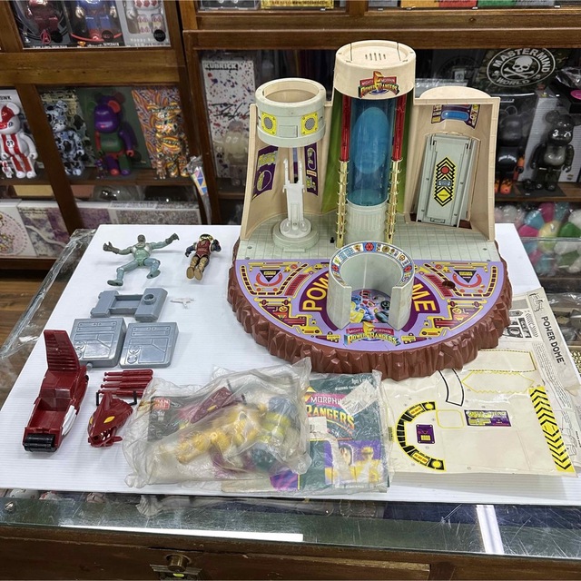 BANDAI(バンダイ)の1994 万代　POWER DOME MORPHIN PLAYSET 箱付き エンタメ/ホビーのおもちゃ/ぬいぐるみ(模型/プラモデル)の商品写真