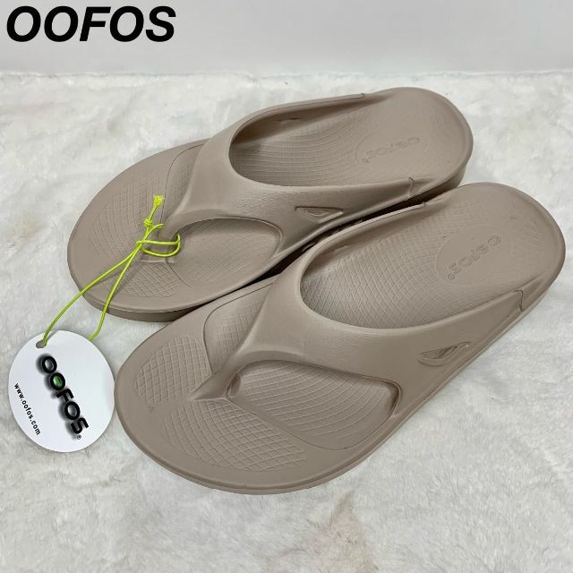 OOFOS(ウーフォス)の新品未使用　OOFOS ウーフォス OOriginal サンダル 23㎝ レディースの靴/シューズ(サンダル)の商品写真