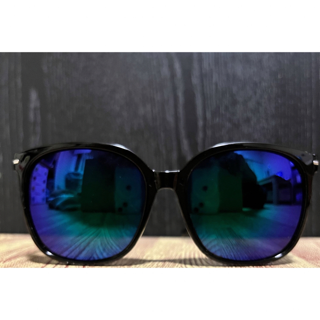 ミラーサングラス(ブルー)UVカット ユニセックス/小顔効果 メンズのファッション小物(サングラス/メガネ)の商品写真