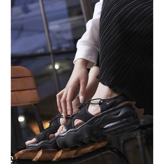 NIKE(ナイキ)のNIKEナイキKOKO SANDAL 🌸sakura様専用🌸 レディースの靴/シューズ(サンダル)の商品写真