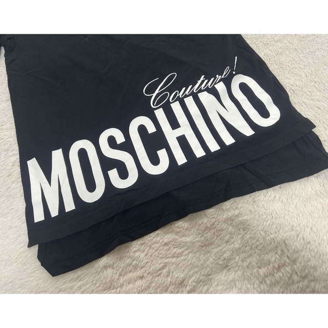 MOSCHINO(モスキーノ)のモスキーノ　Tシャツ レディースのトップス(Tシャツ(半袖/袖なし))の商品写真