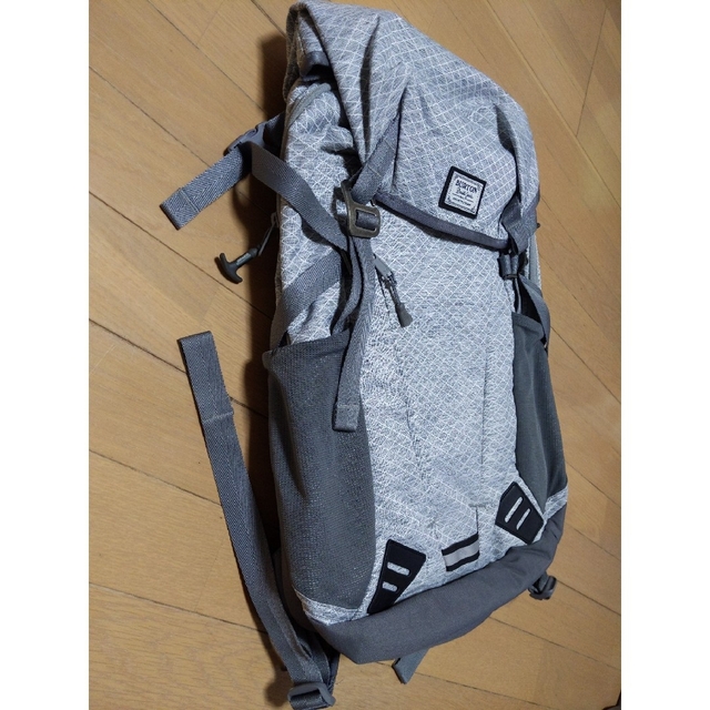 BURTON - BURTONバートンリュック新品の通販 by あゆ's shop|バートン