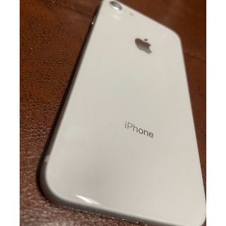 アイフォーン(iPhone)の【美品】iPhone8 シルバー 64GB simフリー(スマートフォン本体)