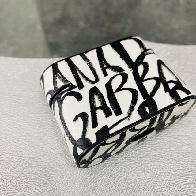 残1【新品】Dolce&Gabbana AirPodsProケース ユニセックス-