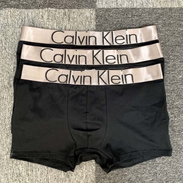 Calvin Klein(カルバンクライン)の カルバンクライン　ボクサーパンツセット　S　黒3点セット メンズのアンダーウェア(ボクサーパンツ)の商品写真