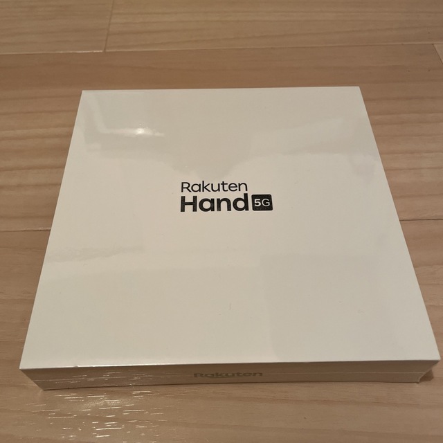 Rakuten(ラクテン)のRakuten Hand 5G P780 ブラック 新品未開封 スマホ/家電/カメラのスマートフォン/携帯電話(スマートフォン本体)の商品写真