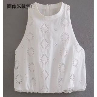 💚5月新作🦄11379◇エンブロイダリー 刺繍 ノースリーブ ブラウス (シャツ/ブラウス(半袖/袖なし))