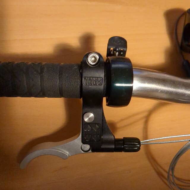 paul E-lever 右のみ φ23.8 ダブルケーブル付き スポーツ/アウトドアの自転車(パーツ)の商品写真