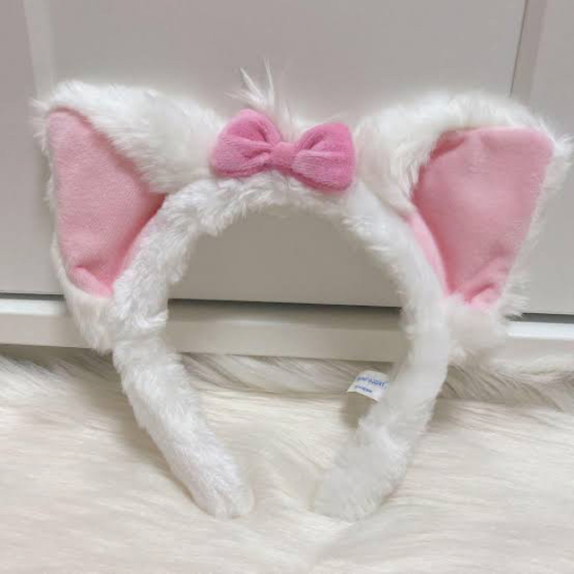 ディズニー ディズニーランド おしゃれキャット マリーちゃん カチューシャ エンタメ/ホビーのおもちゃ/ぬいぐるみ(キャラクターグッズ)の商品写真