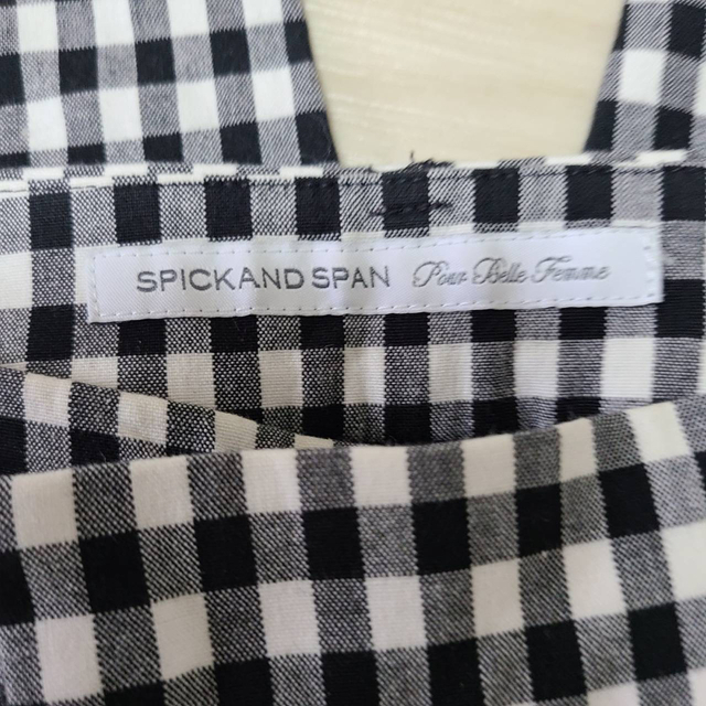 Spick & Span(スピックアンドスパン)の★美品 スピック＆スパン カジュアル クロップド丈  ギンガムチェック  36 レディースのパンツ(ハーフパンツ)の商品写真