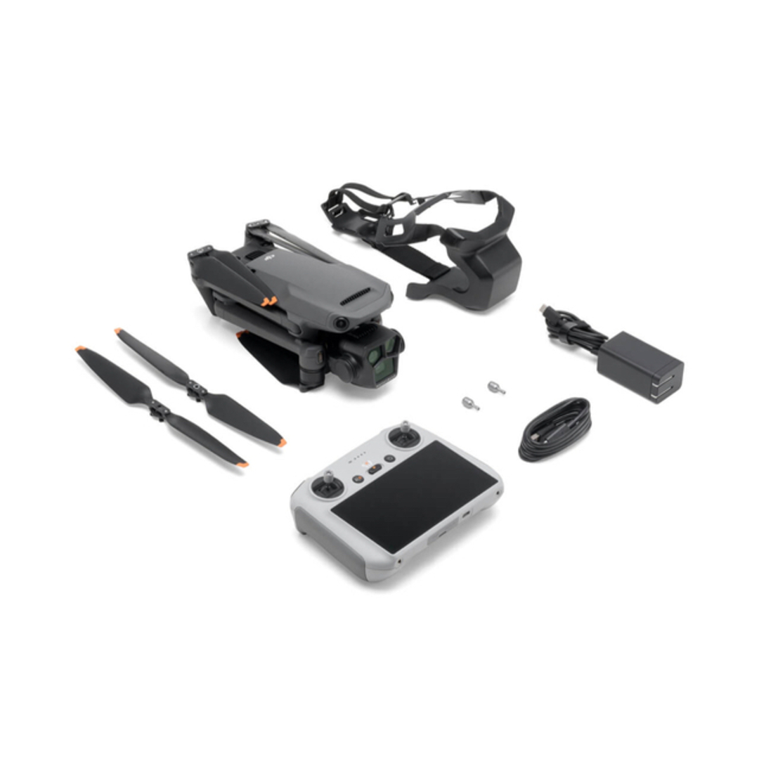 新品 DJI Mavic3 Pro (RC付属) +ケア 国内正規品 エンタメ/ホビーのおもちゃ/ぬいぐるみ(ホビーラジコン)の商品写真