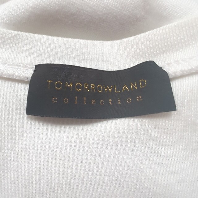 TOMORROWLAND(トゥモローランド)のTOMORROWLAND collection トゥモローランド シルバー×白 レディースのトップス(カットソー(半袖/袖なし))の商品写真