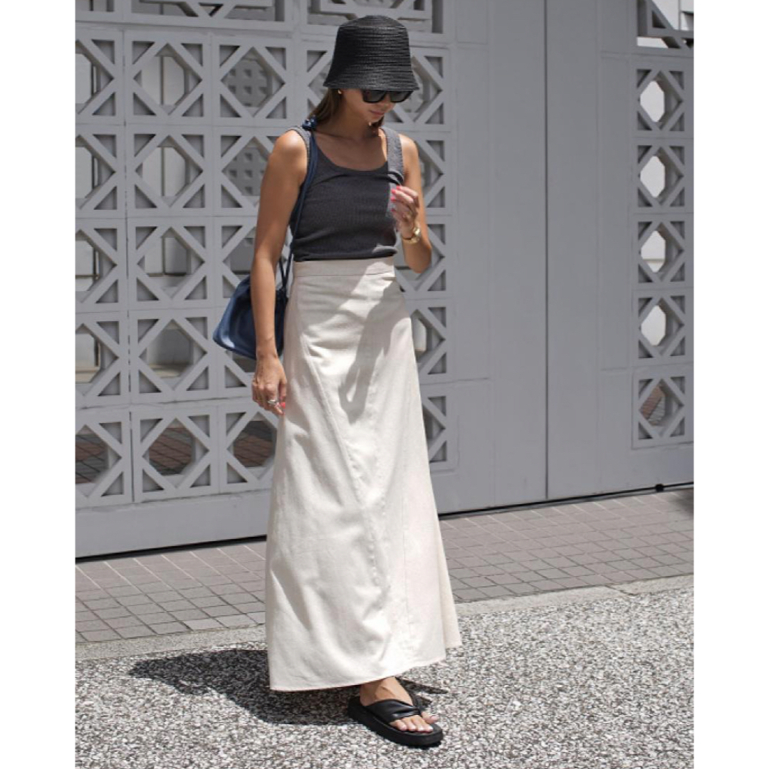 room306 CONTEMPORARY(ルームサンマルロクコンテンポラリー)のroom306♥︎Linen blend flare skirt レディースのスカート(ロングスカート)の商品写真
