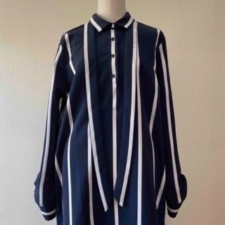 トミーヒルフィガー(TOMMY HILFIGER)の【Mサイズ】トミーヒルフィガー　ストライプシャツワンピース(ひざ丈ワンピース)