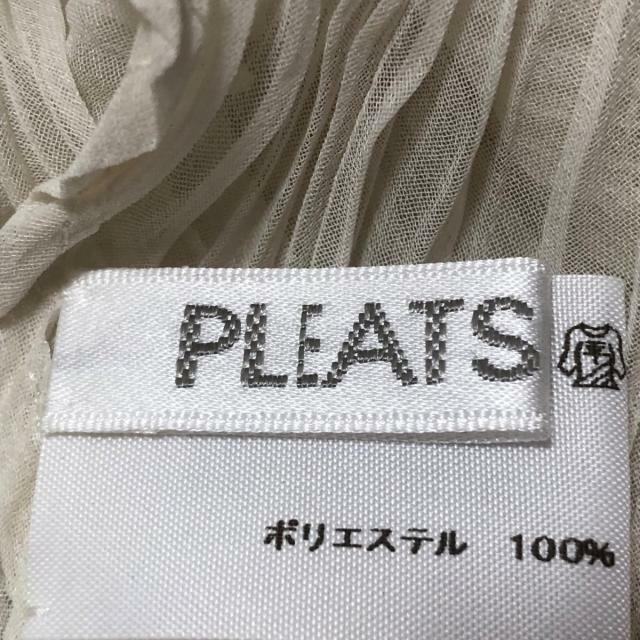 PLEATS PLEASE ISSEY MIYAKE(プリーツプリーズイッセイミヤケ)のプリーツプリーズ ストール(ショール)美品  レディースのファッション小物(マフラー/ショール)の商品写真