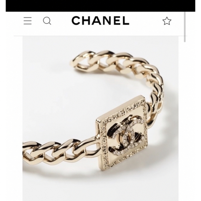 CHANEL(シャネル)のCHANELバングル現行品　ベティ様専用 レディースのアクセサリー(ブレスレット/バングル)の商品写真