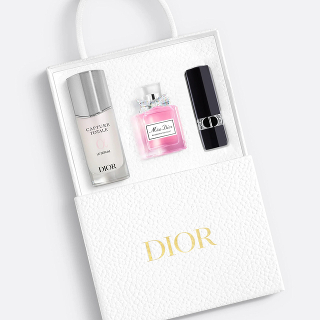 Dior(ディオール)の【Ai】様専用 コスメ/美容のスキンケア/基礎化粧品(美容液)の商品写真