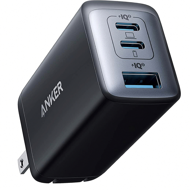 輸入純正品 Anker PowerPort III 3-Port 65W Pod