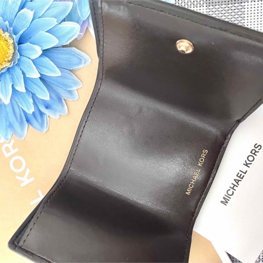 新品☆MICHAEL KORS ゴールド シグネチャー  レザー 折り財布