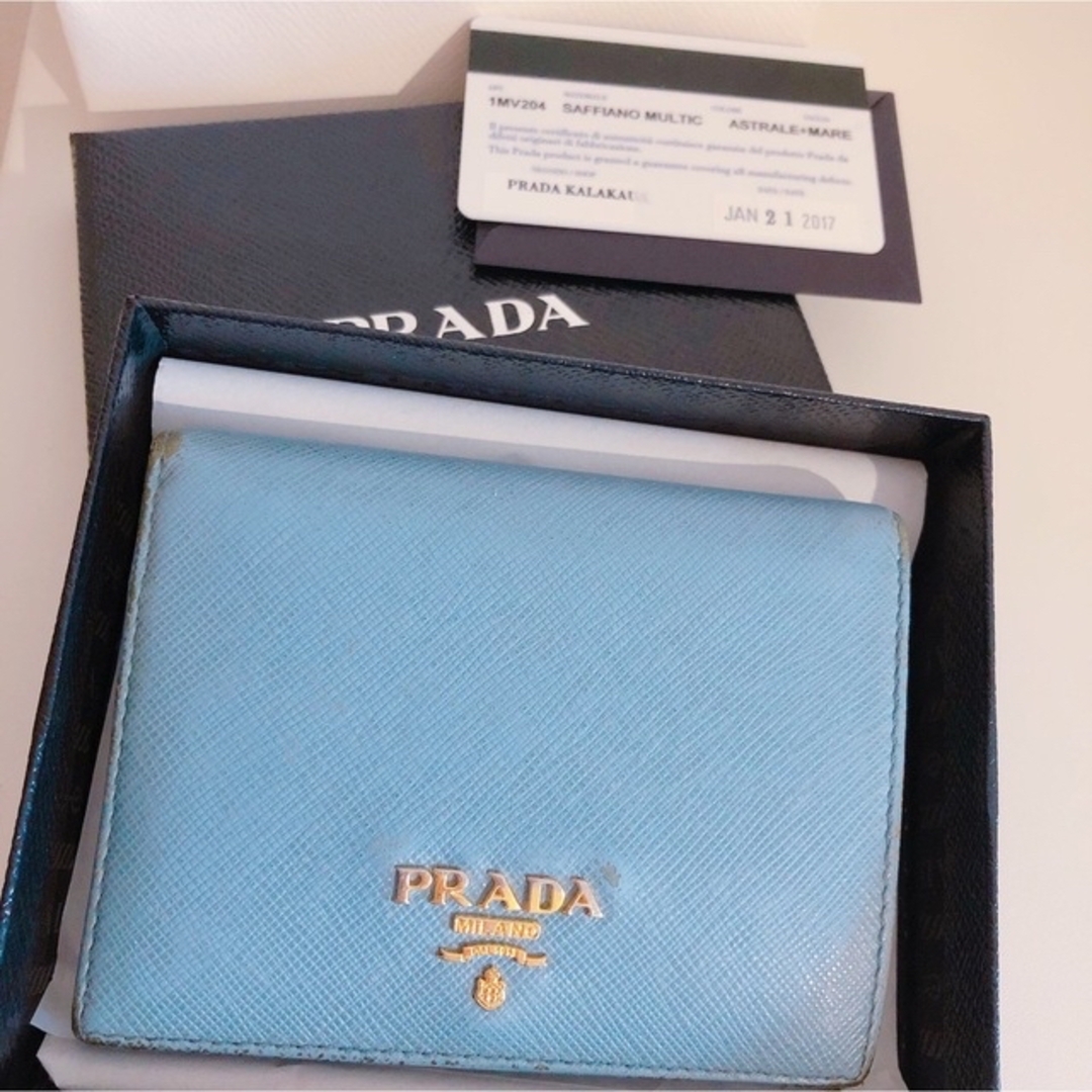 PRADA(プラダ)のPRADA サフィアーノマルチカラー ライトブルー レディースのファッション小物(財布)の商品写真